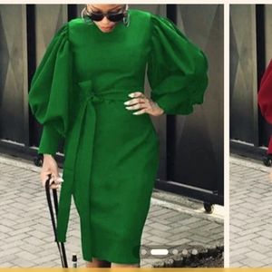 Emerald green Style We dress, new with tags in size small